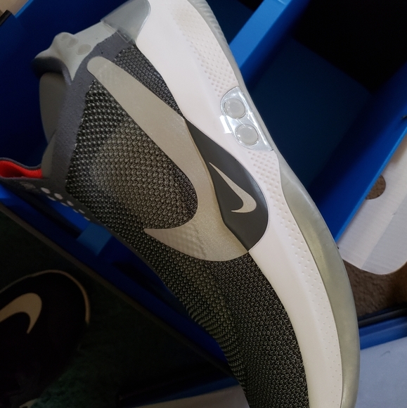 Nike adapt